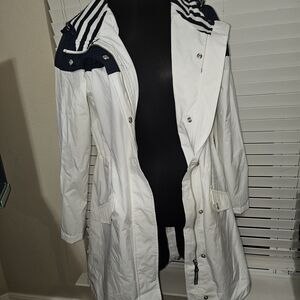 Nautica White and Navy Rainbreaker